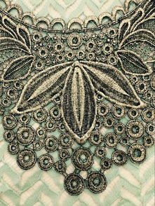 服装辅料 胸花 领花 水溶刺绣花边 涤光花边